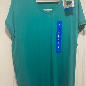 NWT  BLOW OUT SALE Turquoise V-Neck Short Sleeve Top